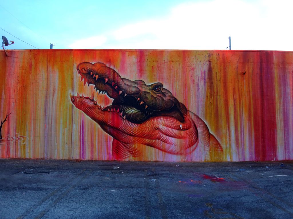 Alligator street art
